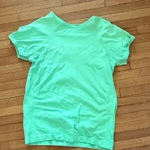 Athleta Mint Green Short Sleeve Tee